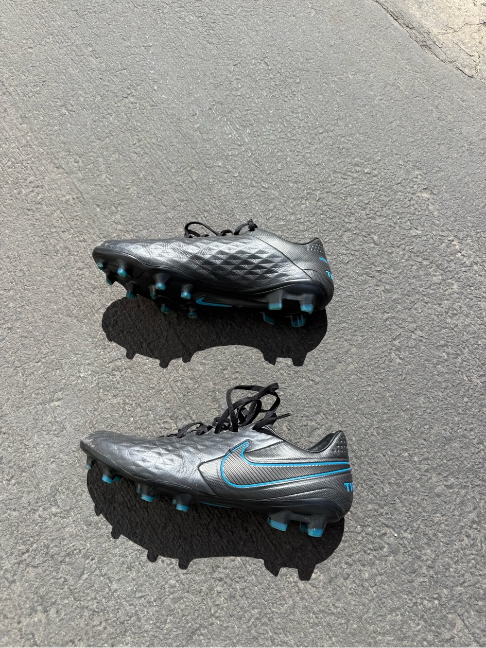 Soccer cleats